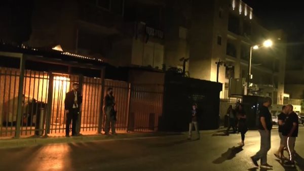 عائلات الأسرى أمام