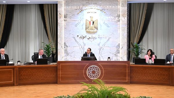 رئيس الوزراء يستقبل