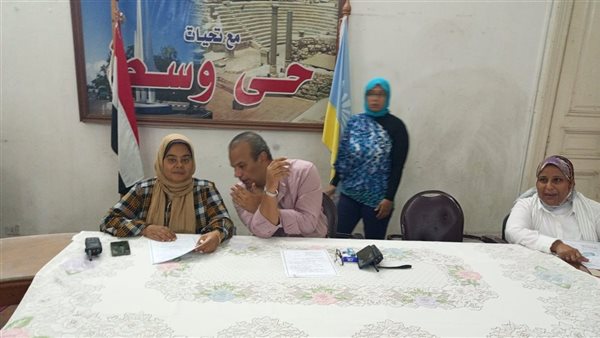 خلال الاجتماع 