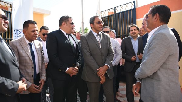 افتتاح مدرسة 