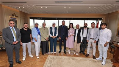وزير السياحة يلتقي مجموعة من المؤثرين وأصحاب المحتوى الرقمي المصريين للترويج للمقصد السياحي | صور