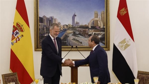 الرئيس السيسي وملك