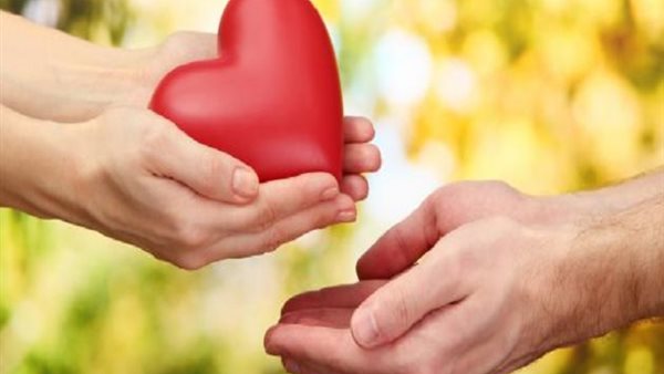 الحب بين شاب وفتاة