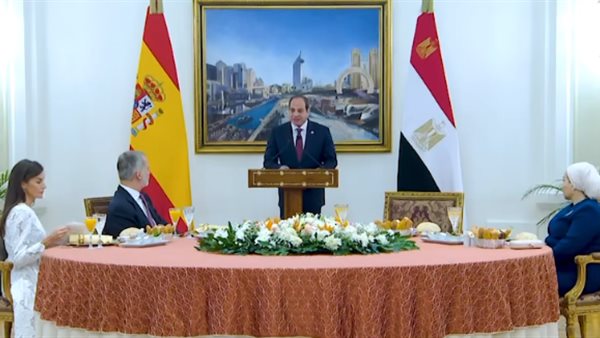 الرئيس السيسي وملك