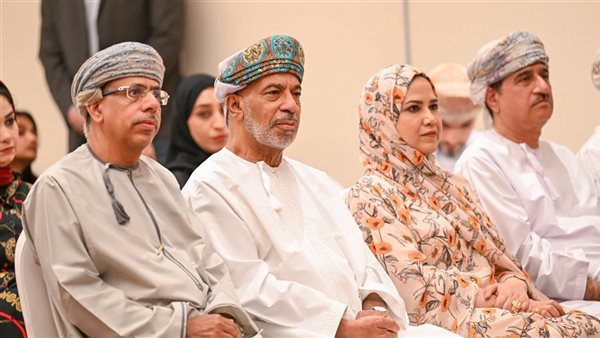 رئيس الجمعية العمانية