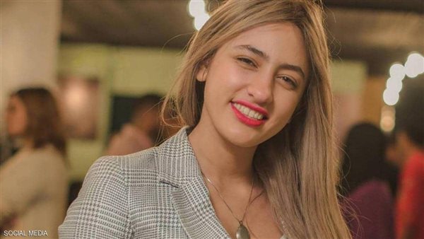  مودة الأدهم 