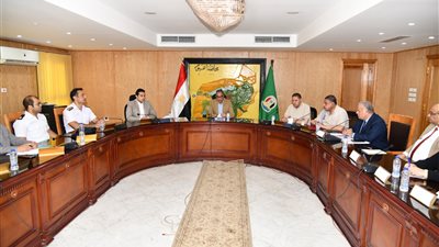 محافظ الفيوم يتابع جاهزية المدارس لاستقبال العام الدراسي الجديد