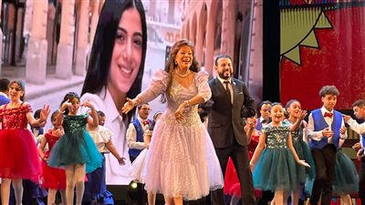 حبيبة الكِبار والصِغار.. صفاء أبو السعود تتألق في حفل افتتاح ملتقى أولادنا لدعم ذوي الهمم | صور