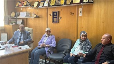وكيل صحة الإسكندرية يجتمع بالإدارات المعنية لتعزيز كفاءة خدمات الرعاية الأولية وتنظيم الأسرة 