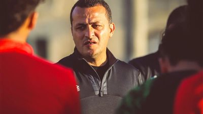 خلاف وحيد يعطل الاتفاق بين تامر مصطفى والاتحاد السكندري | خاص