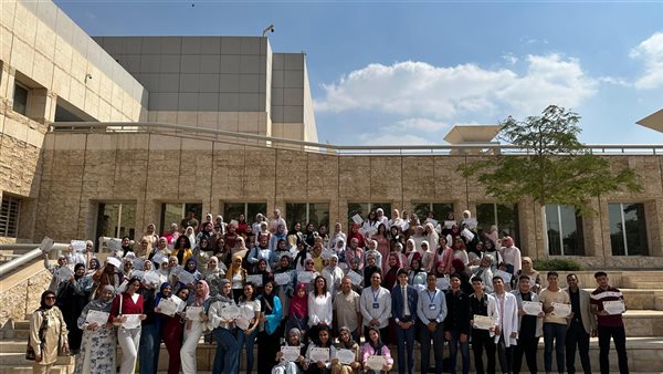 جانب من الزيارة 