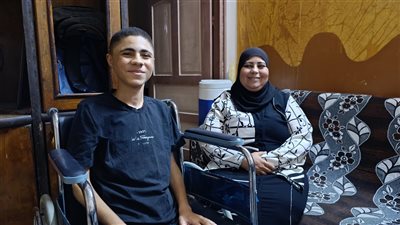 في استجابة لـ القاهرة 24 .. محافظ المنيا يوفر وسيلة مواصلات للطالب يوسف لحضور محاضراته