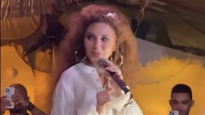 ميريام فارس تُشعل حفلها في الساحل الشمالي بعد غياب سنوات | صور