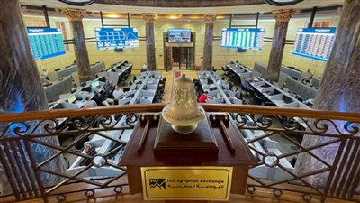 تباين مؤشرات البورصة المصرية بختام جلسة اليوم.. ورأس المال السوقي عند 2.885 تريليون جنيه
