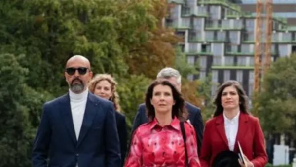 طرد نائبة بالبرلمان