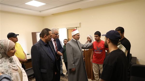 الدكتور سلامة داود