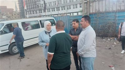 منعا للزحام.. متابعة أعمال تنظيم المواقف بمدينة شبين القناطر