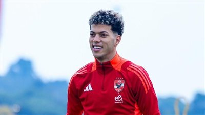 محمد الشناوي ينتظم في تدريبات حراس الأهلي.. وتحسن حالة إمام عاشور