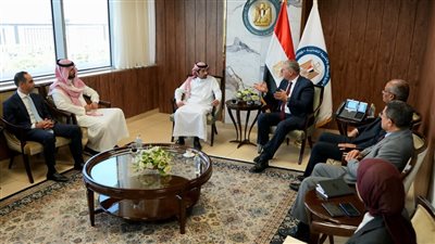 وزير البترول يبحث مع وفد السعودية المصرية للاستثمار تعزيز التعاون في البتروكيماويات والأسمدة