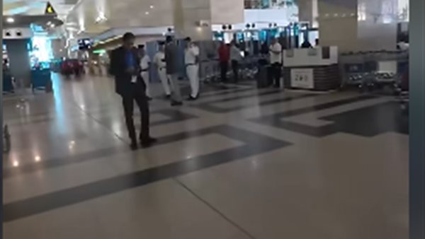 جانب من الفيديو 