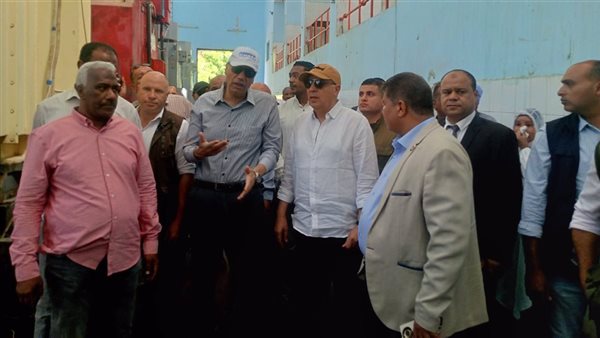 وزير الري ومحافظ