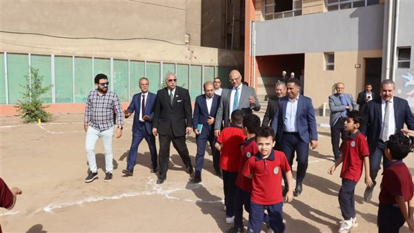 محافظ القليوبية يشارك