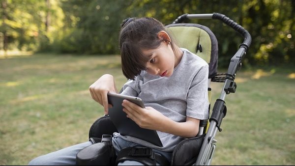 الشلل الدماغي 