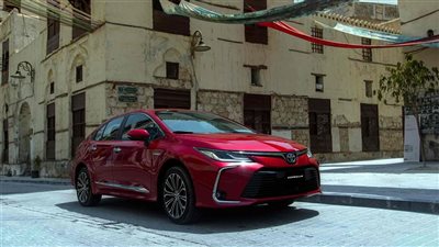 أسعار ومواصفات تويوتا كورولا 2025 في السعودية