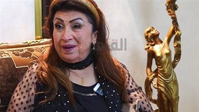 من فنانة إلى سائقة.. عبير عادل تتصدر التريند بعد غياب 7 سنوات