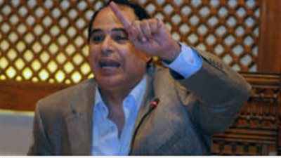 قامة كبيرة.. خالد أبو الليل يعلق على اختيار أحمد مجاهد مديرًا تنفيذيا لمعرض الكتاب 