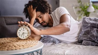 أطباء يحذرون: مخاطر قد تصيب القلب نتيجة الاستيقاظ على صوت المنبه