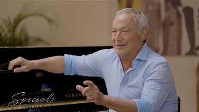 سميح ساويرس: الاستثمار السياحي والعقاري لا يمكن فصلهما عن بعض.. والعقار يظل الأعلى عائدًا