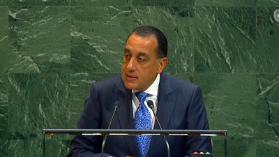 رئيس الوزراء يفتتح مصنع أوبو لتصنيع الهواتف المحمولة بالعاصمة الإدارية