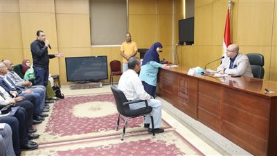 استجابة لشكاوى الأهالي.. حلول عاجلة لمشكلات ضعف المياه والإنارة بقرية بياض العرب ببني سويف 