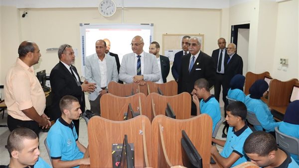 محافظ القليوبية يتفقد