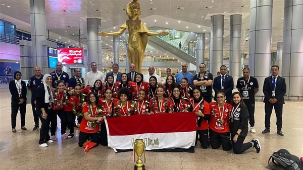 استقبال منتخب ناشئات