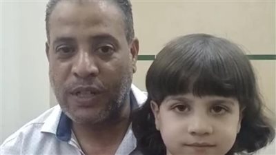 نفسي يتعالج قبل فوات الأوان.. والد الصغير يونس المصاب بضمور العضلات يستغيث لجمع تبرعات الجرعة الثانية من علاجه 