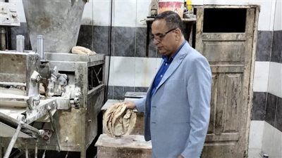 ضبط مخالفات جسيمة بالمخابز والأسواق خلال حملات تموينية بالدقهلية