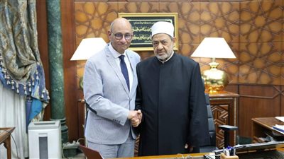 الدكتور ياسر البطراوي رئيسًا لقسم جراحة العظام بكلية طب البنات بالقاهرة.. وشيخ الأزهر يدعو له بالتوفيق