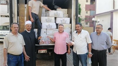 الأوقاف تُسلّم 2 طن من لحوم صكوك الإطعام لمديرية التضامن الاجتماعي بسوهاج