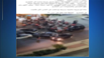 القبض على مالك مقهى لافتراشه الطريق العام وإعاقة الحركة المرورية في النزهة