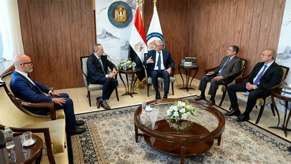 خلال اللقاء