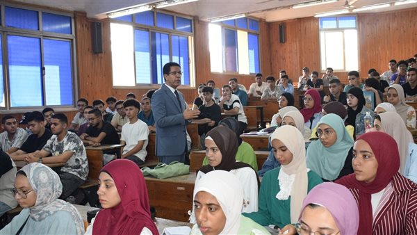 رئيس جامعة بنها