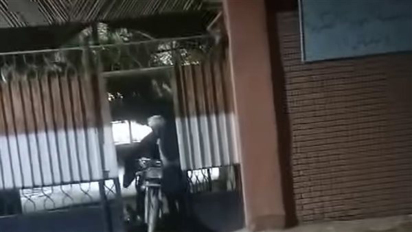 إخلاص معلم يدفعة