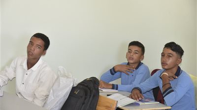 انتظام الدراسة بمدارس بورسعيد بعد جولات وقرارات المحافظ.. وإجراءات مشددة من الإدارات التعليمية ومديري المدارس