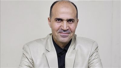 أستاذ طب بيطري بجامعة قناة السويس يفقد حركة يده بسبب خطأ طبي ويستغيث بالمسؤولين