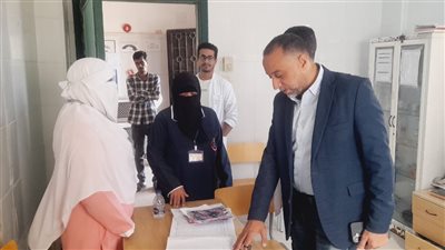 وكيل صحة شمال سيناء يحيل المتغيبين بمركز الرعاية في العبور إلى التحقيق