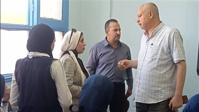 تعليم أسيوط: تكثيف اللقاءات التعريفية بنظام البكالويا للطلاب الجدد بمدارس البدارى ومنفلوط