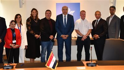 وزير الطيران: حريصون على تطوير منظومة السلامة الجوية وتوسيع آفاق التعاون مع المنظمات الدولية المتخصصة