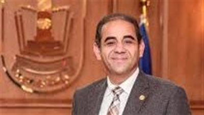 دعمًا للعلماء.. رئيس جامعة بورسعيد يرفع بدل النشر العلمي الدولي إلى 20 ألف جنيه